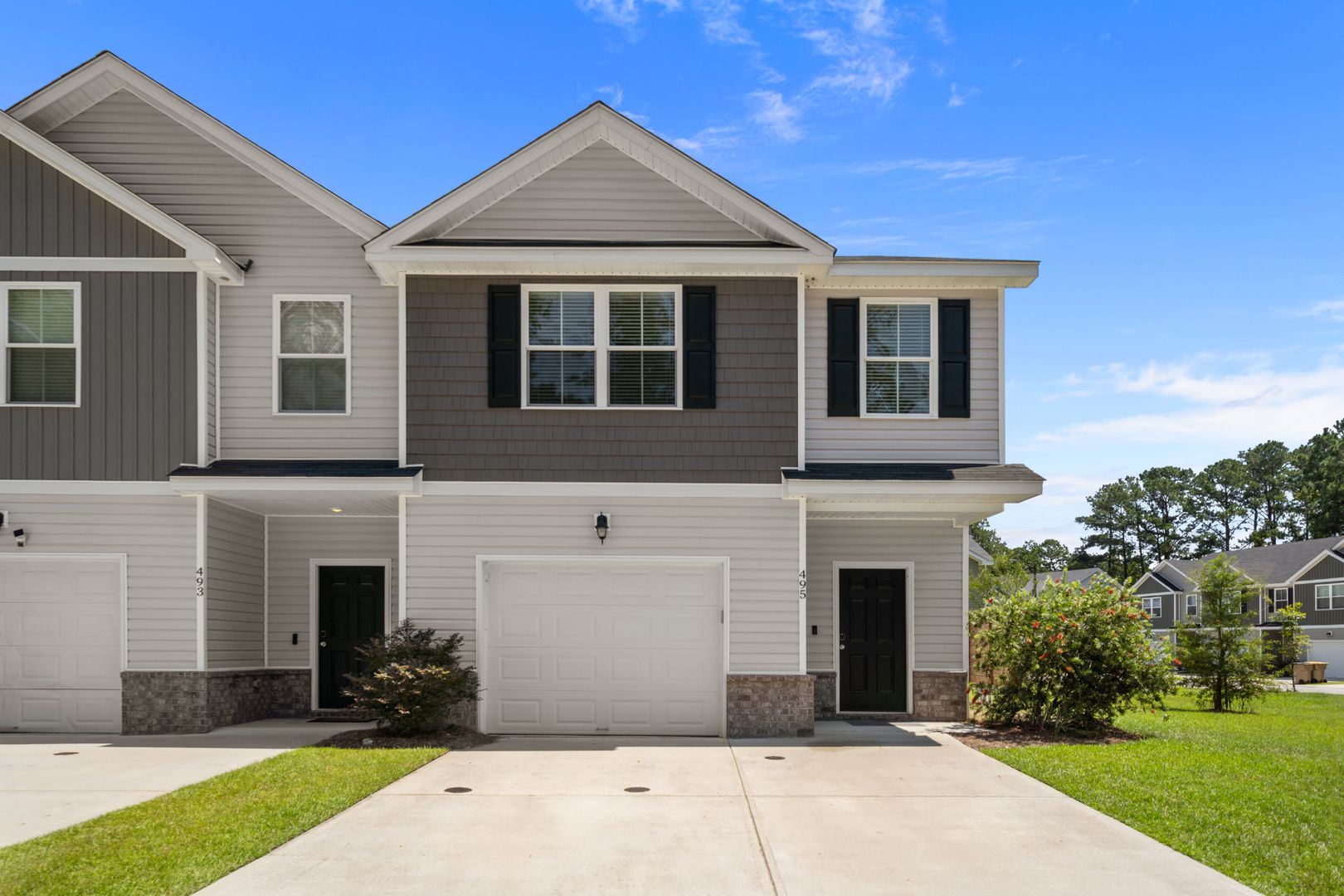 Pooler Townhome: 495 Governor Treutlen Circle