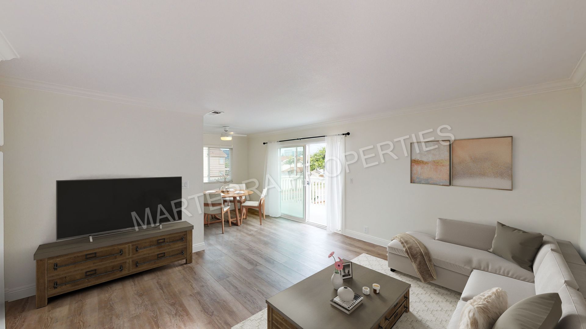 818 Jennifer Lane, Unit 2, Costa Mesa, CA 92626