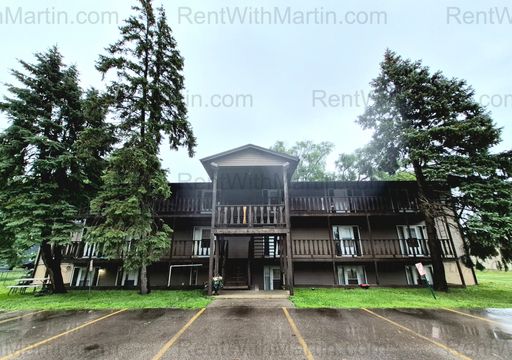1009 Thorndale #4 *Tenant Only Pays Electric!***cat ok with conditions** – photo 1