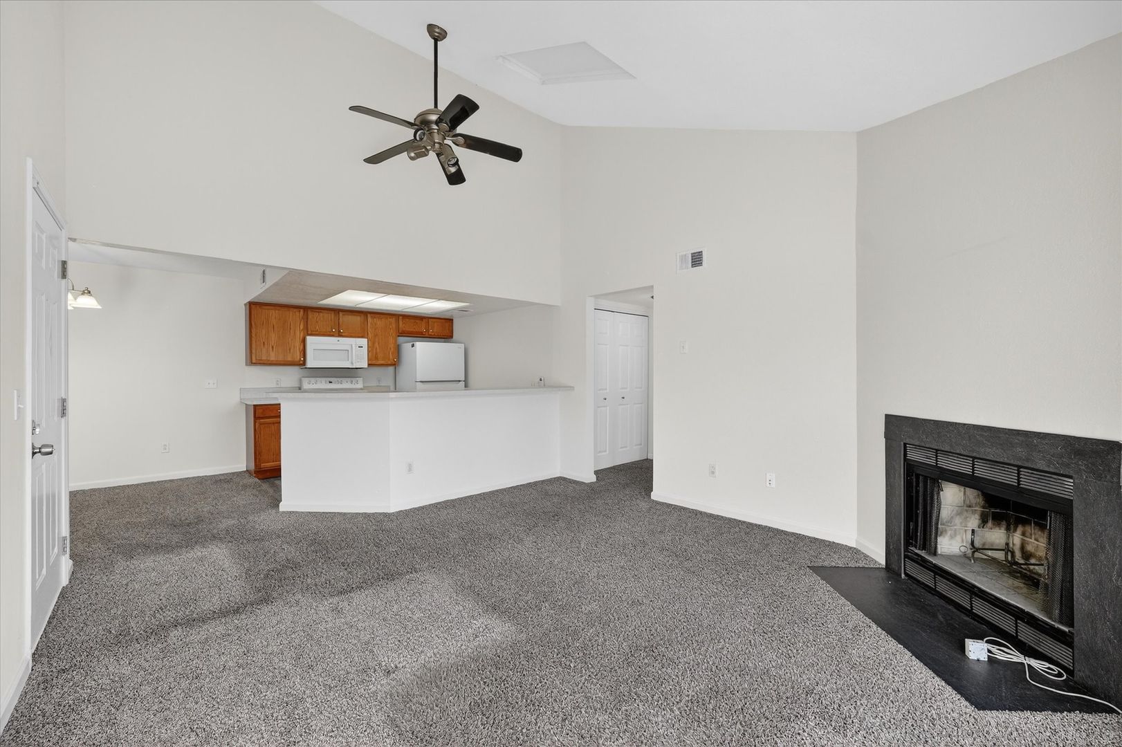 Toledo Apartment: 1140 Shadow Ln