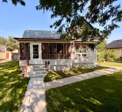 Charming Downtown Longmont Duplex Near Roosevelt Park! – photo 1