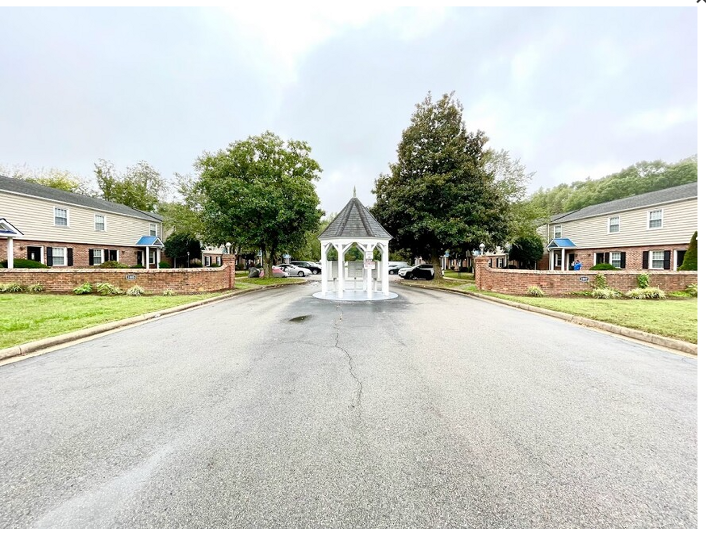 Henrico Apartment: 1005 W Nine Mile Rd