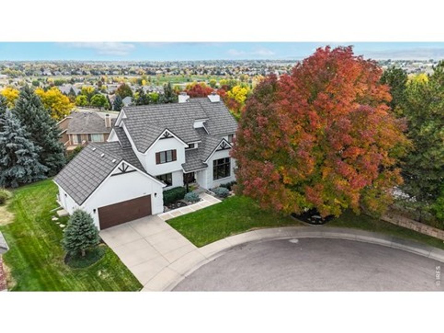Fort Collins House: 1101 Oak Leaf Court