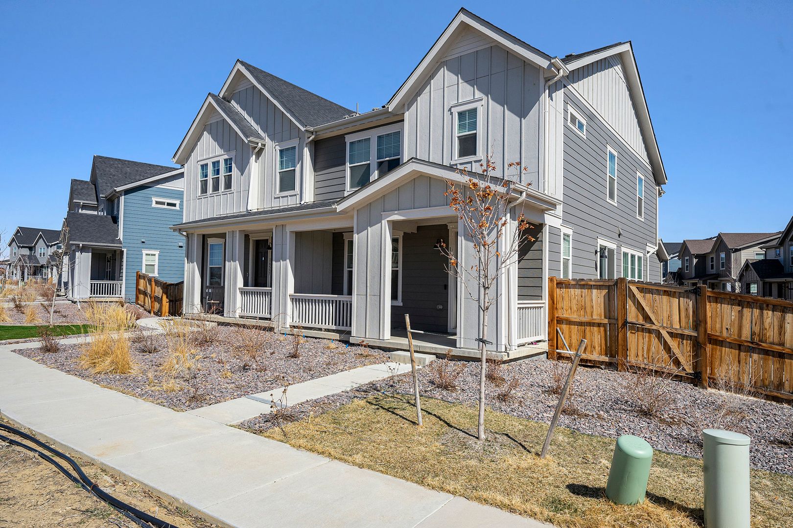 Broomfield Townhome: 16551 W Vallejo Pl