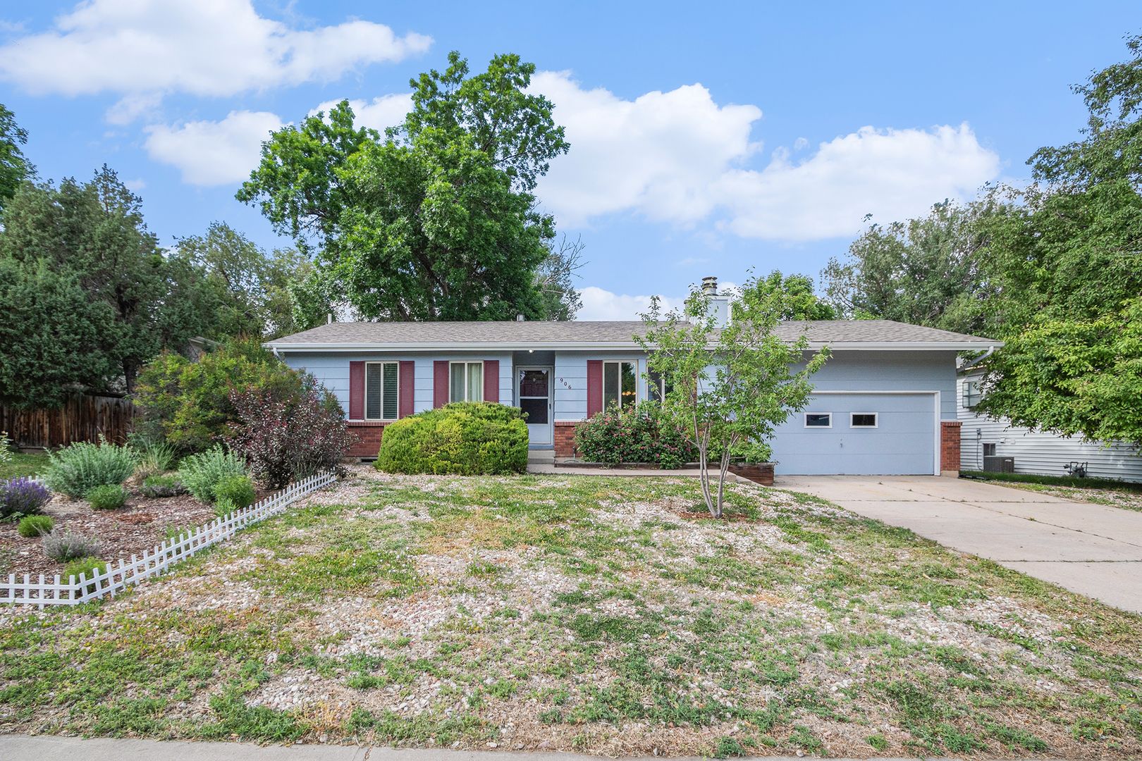 Fort Collins House: 906 Mansfield Dr