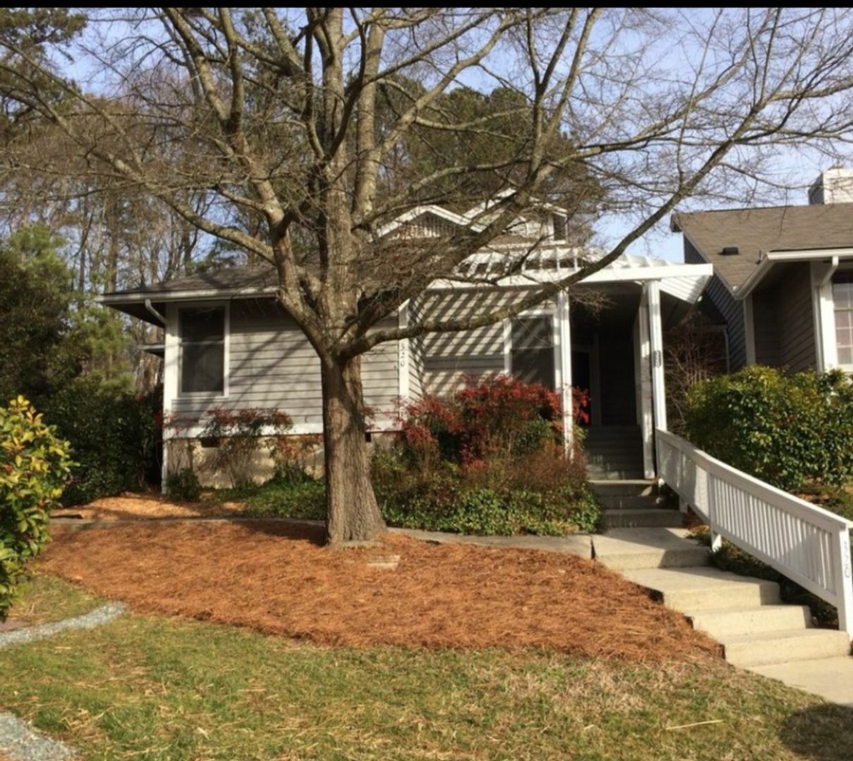 Chapel Hill Townhome: 320 Kirkwood Drive