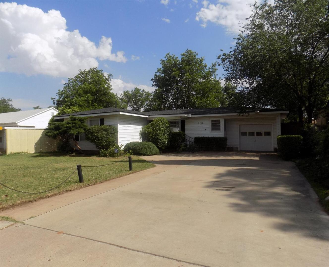 Lubbock House: 3413 30th Street