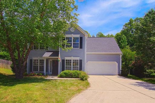 Charming 4-Bedroom, 2.5 Bathroom Single-Family in Apex, NC – photo 1