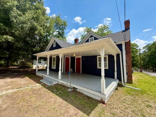 Inviting 2-Bedroom, 1 Bathroom Duplex in Durham, NC – photo 1