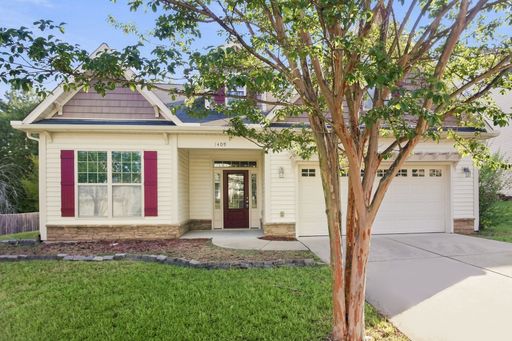 Spacious 4 Bedroom Single Family Located In Knightdale NC!!! – photo 1