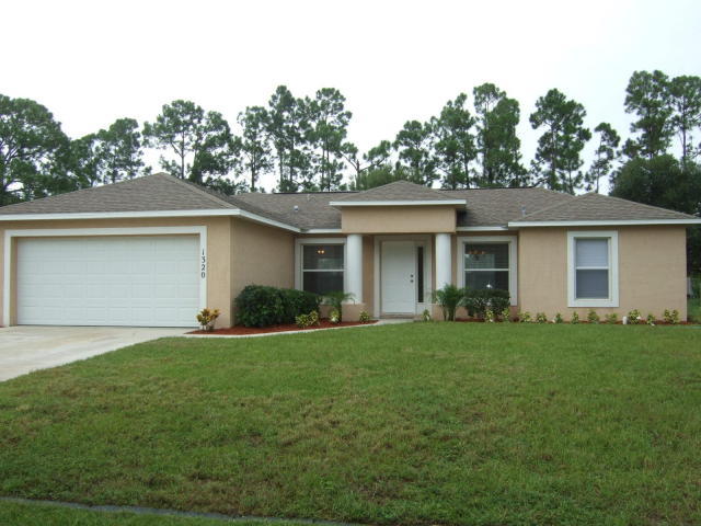 Port Saint Lucie House: 1320 SW Hunnicut Ave
