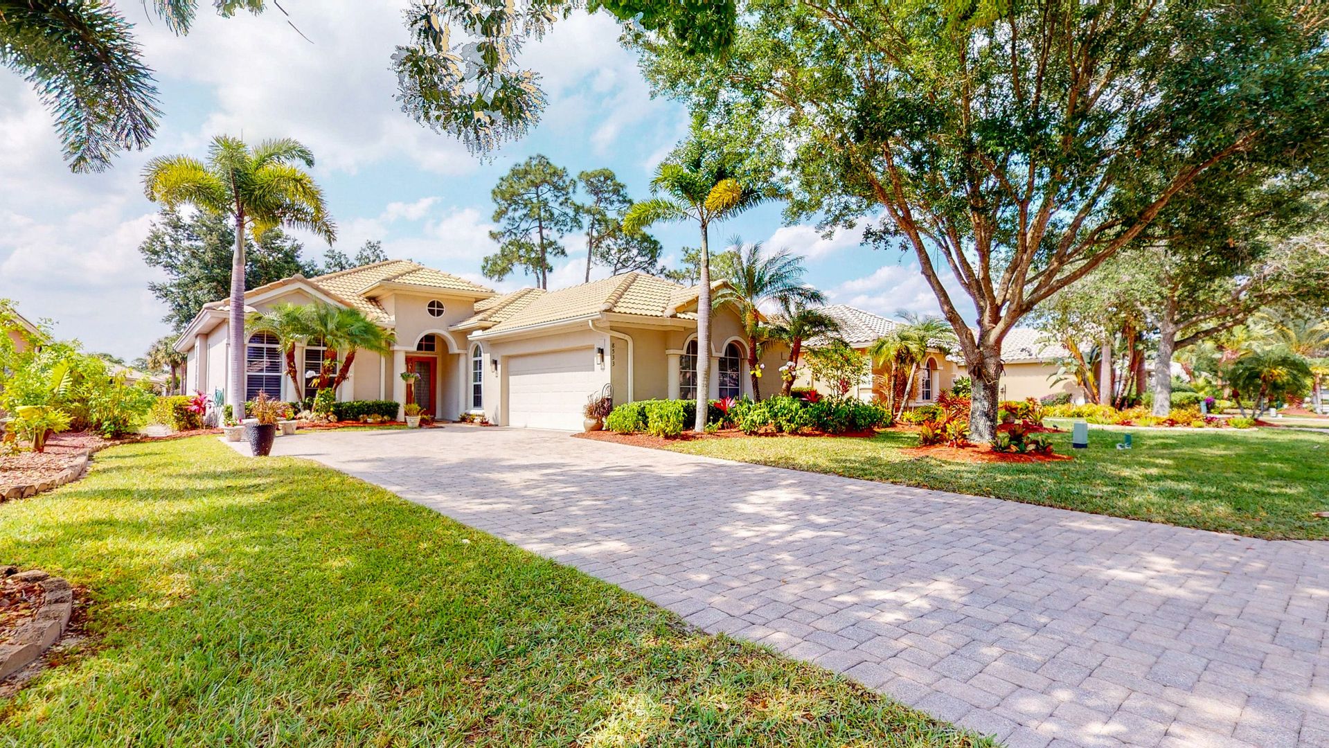 Port St Lucie House: 8533 Belfry Place