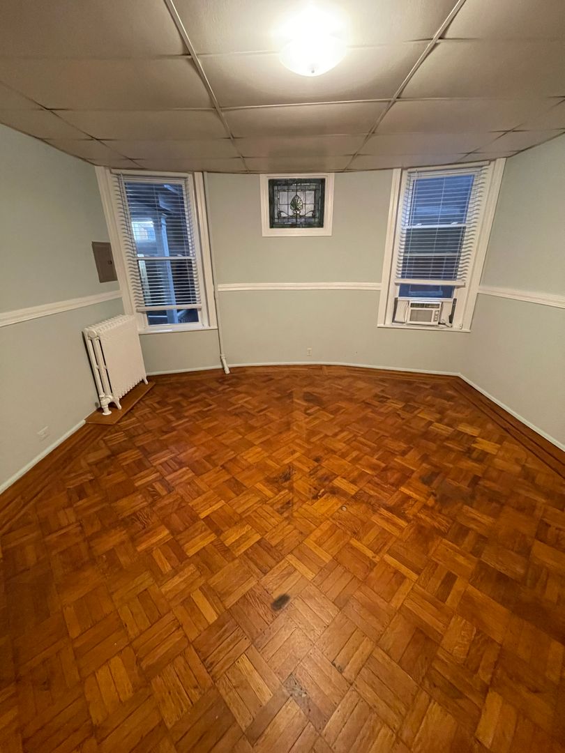 Baltimore Apartment: 2917 N Calvert St