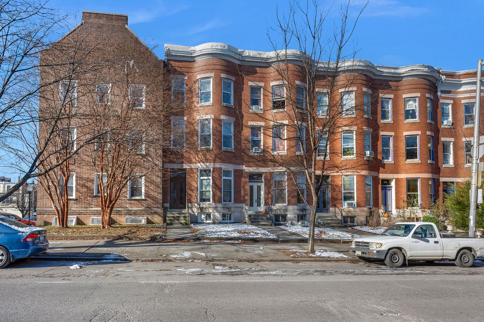 Baltimore Apartment: 3002 Saint Paul Street