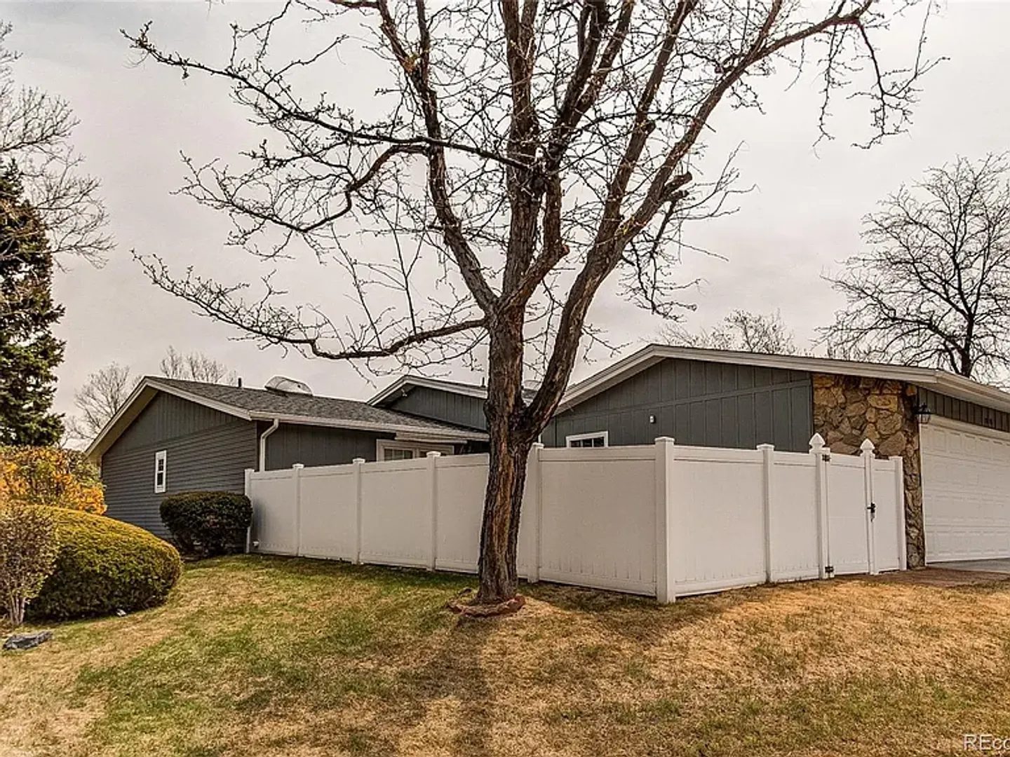 Aurora House: 2776 S Wheeling Way