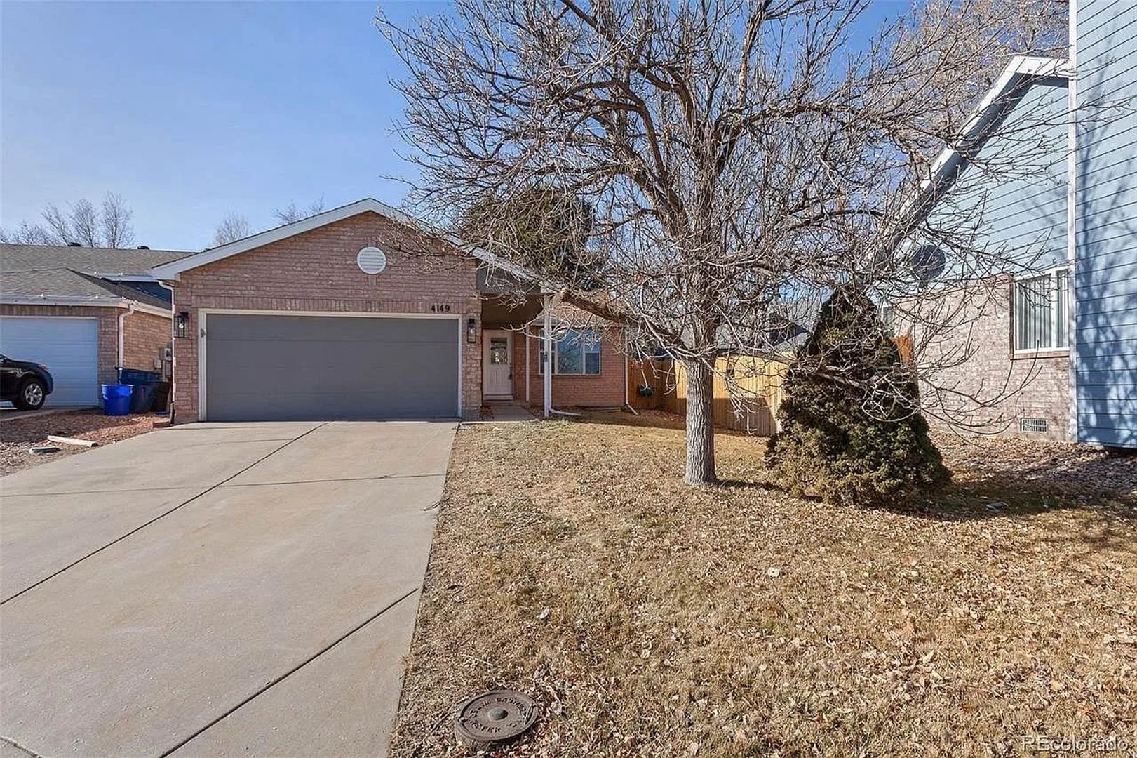 Aurora House: 4149 S Lewiston St