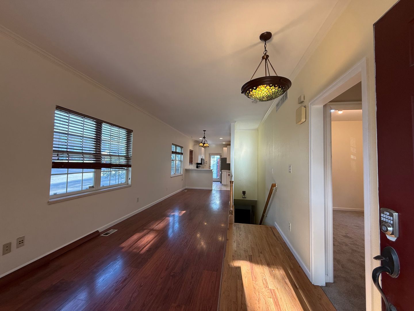 1701 Grove St 5 of 12