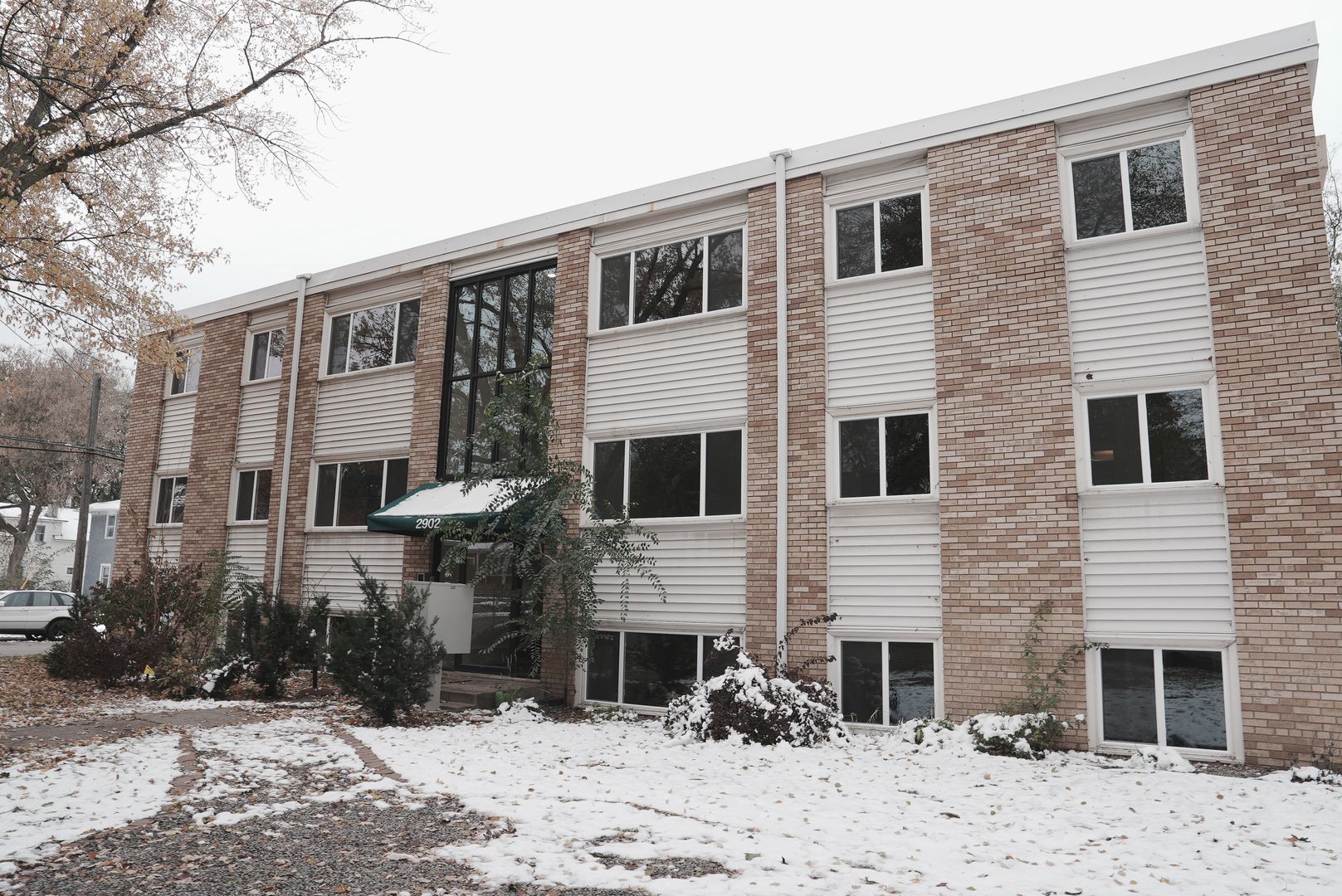 Minneapolis Apartment: 2902 Polk Street NE