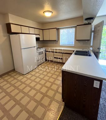 No Deposit – photo 1