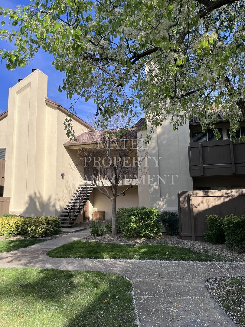 MODESTO Apartment: 3701 COLONIAL DR #168