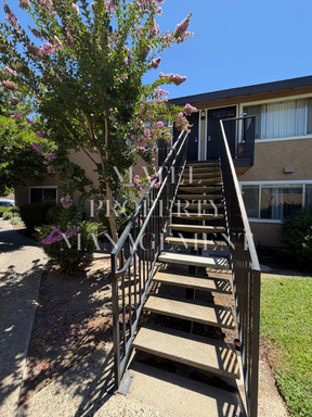 No Deposit – photo 1