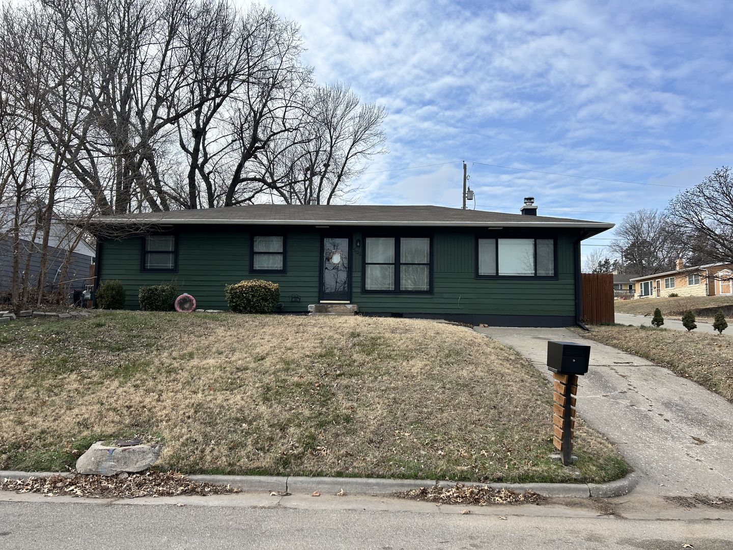 Junction City House: 502 S Calhoun St.