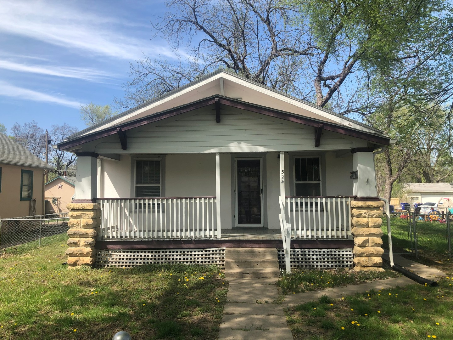 Junction City House: 524 W 9th