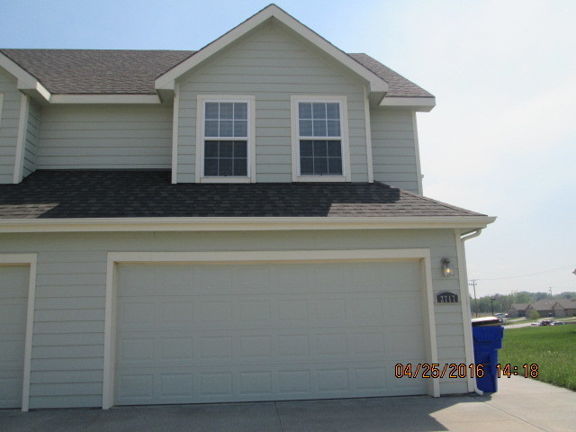 Junction City House: 2717 Kathie Dr