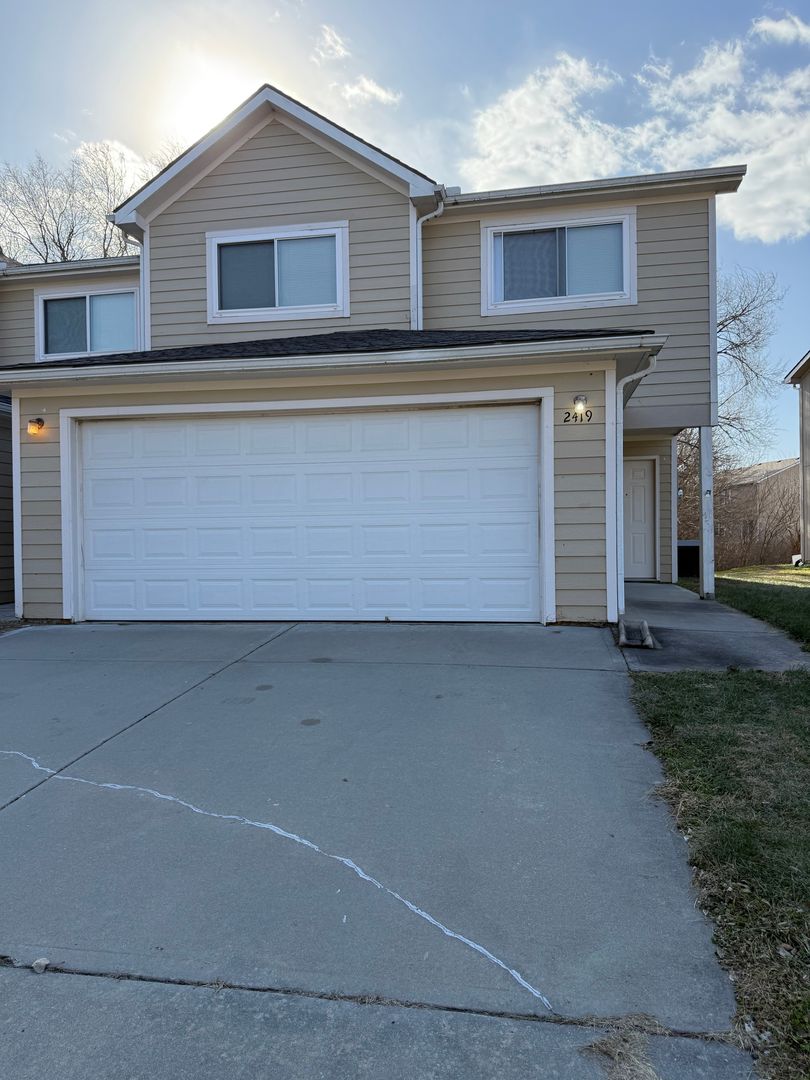 Junction City House: 2419 Deerfield