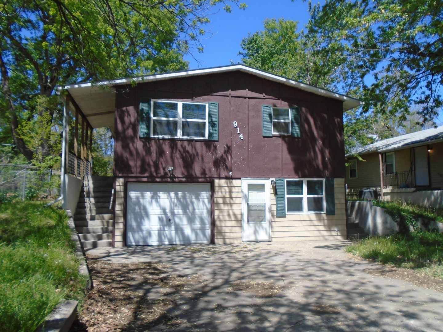 Junction City House: 914 W. Ash