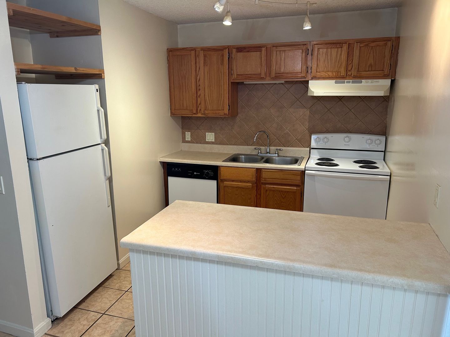 709 Dondee Dr Apt 8 4 of 8