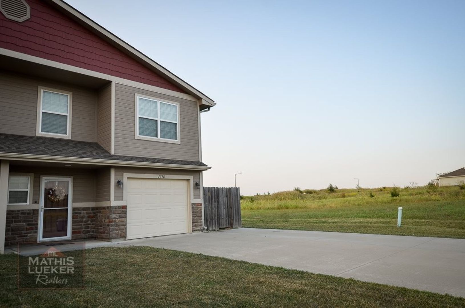 Junction City House: 1718 Sutter Woods Rd