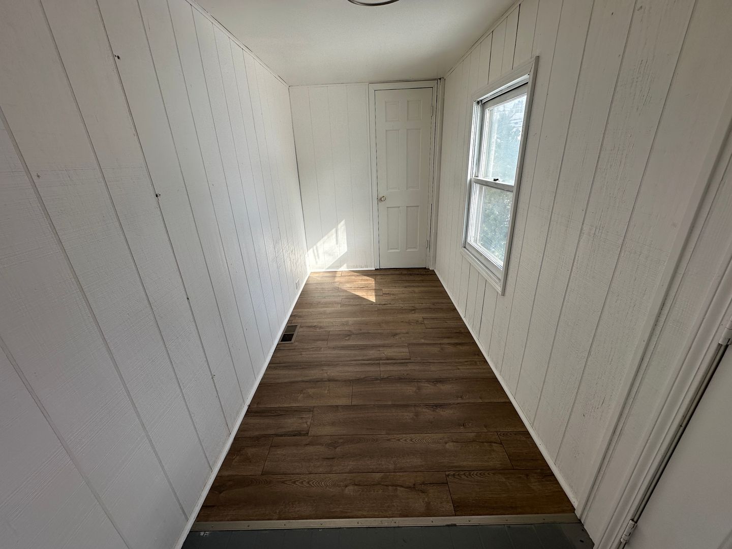 Tonawanda Apartment: 260 Morgan Street, Tonawanda, NY 14150