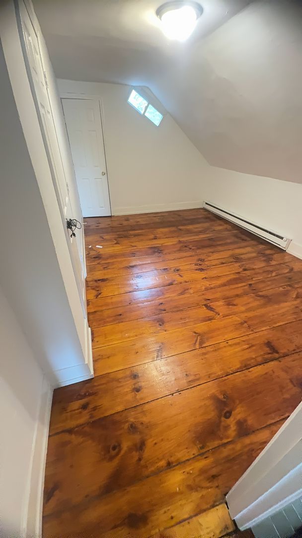 Amesbury Apartment: 50 Market st