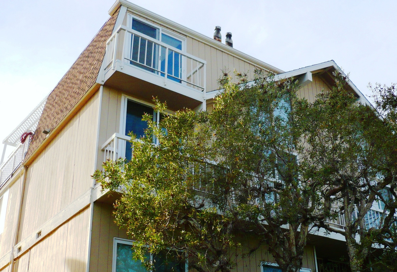 Playa del Rey Apartment: 6511 Pacific Ave.