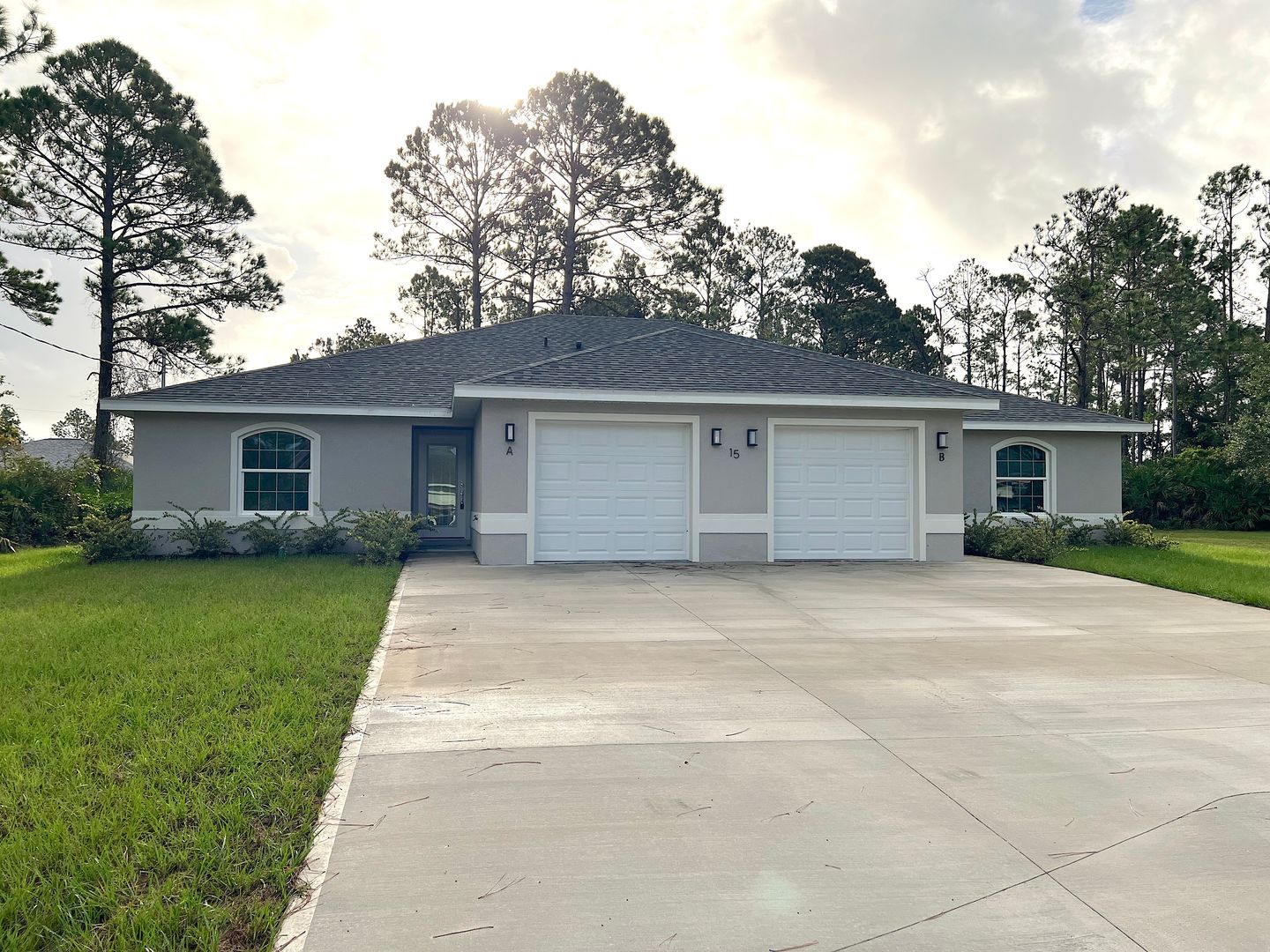 Palm Coast House: 15 Unique Ct