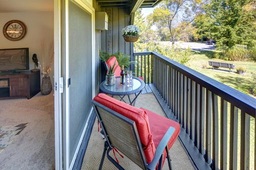 2 bedroom top floor