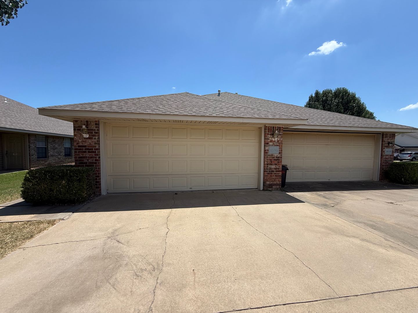 Alma Apartment: 1803 Ingalls