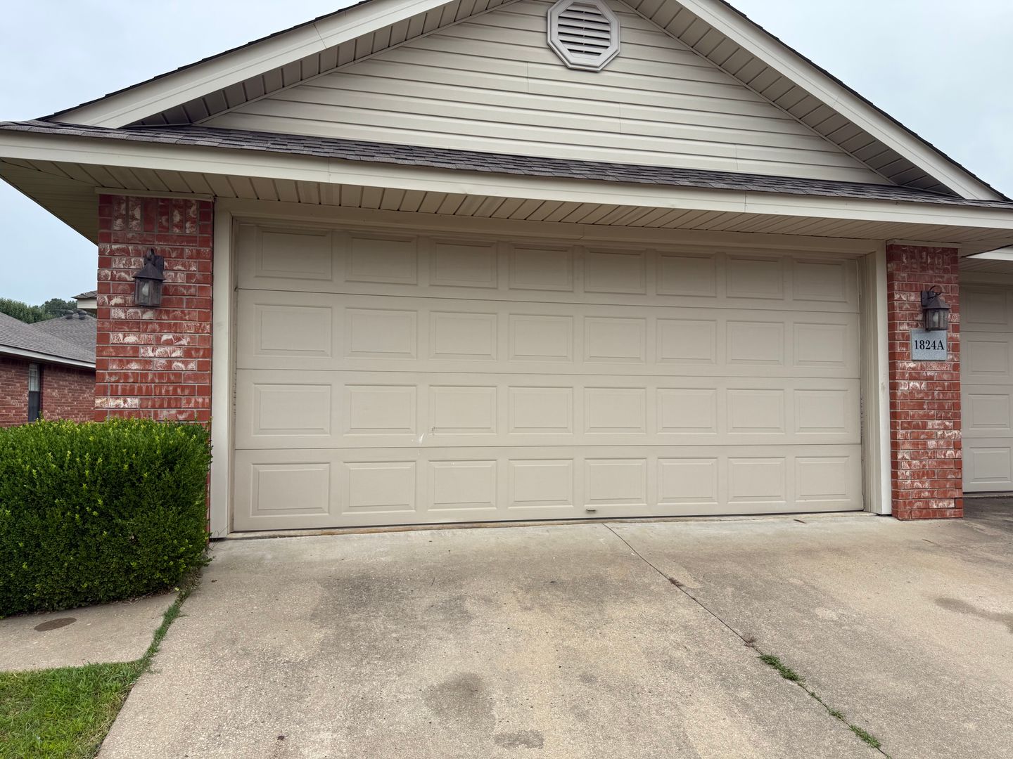 Alma Apartment: 1824 Wilder Lane