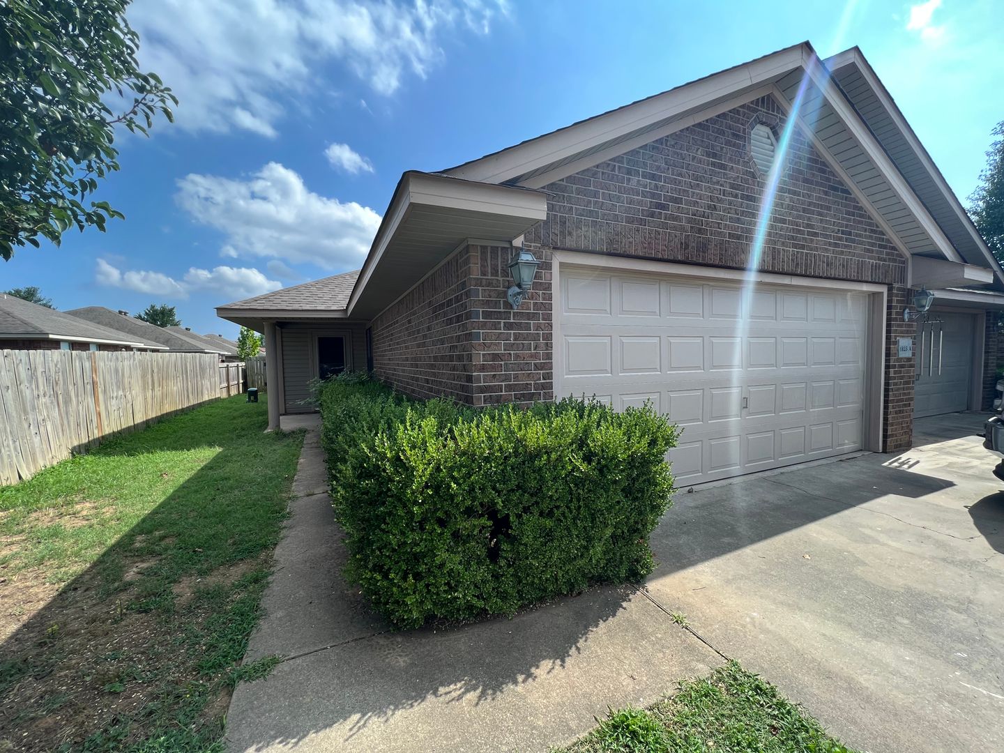 Alma Apartment: 1825 Wilder Lane