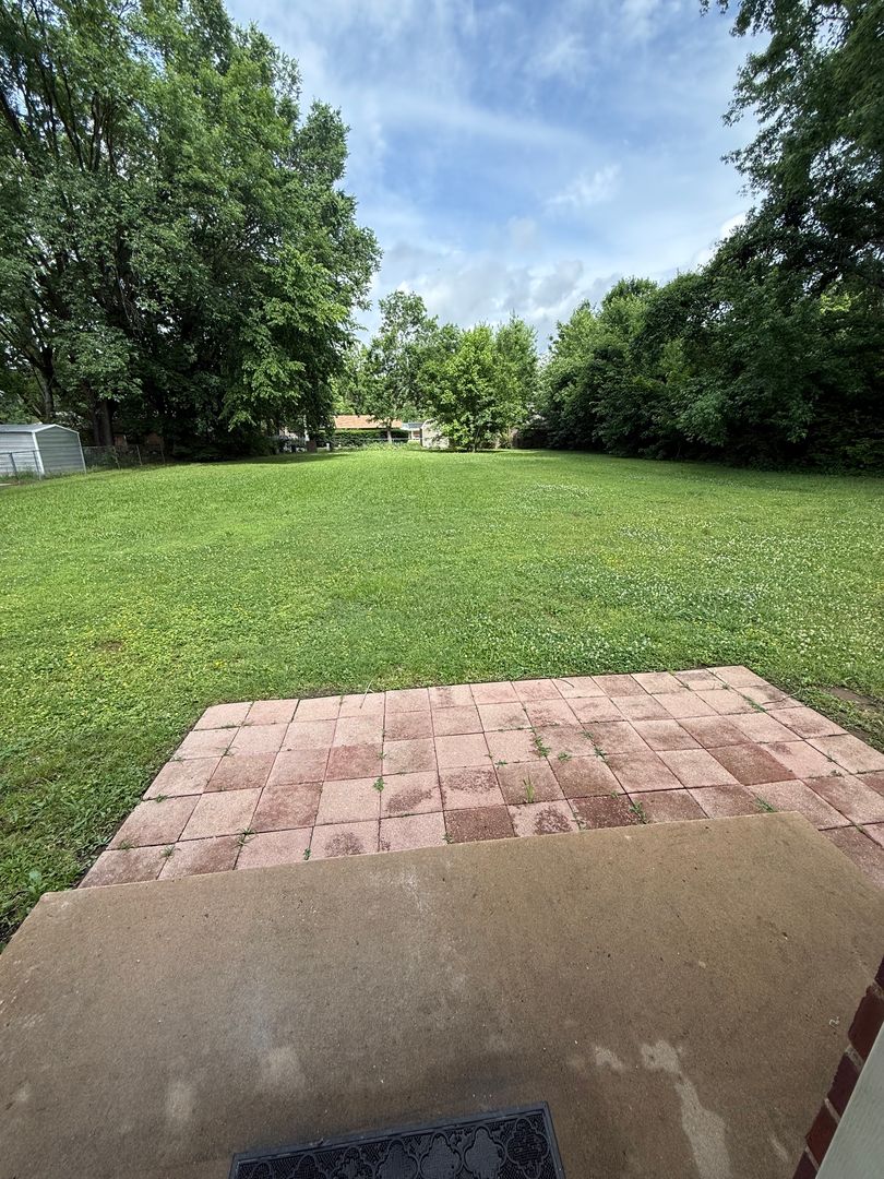 Alma House: 1216 Seal St