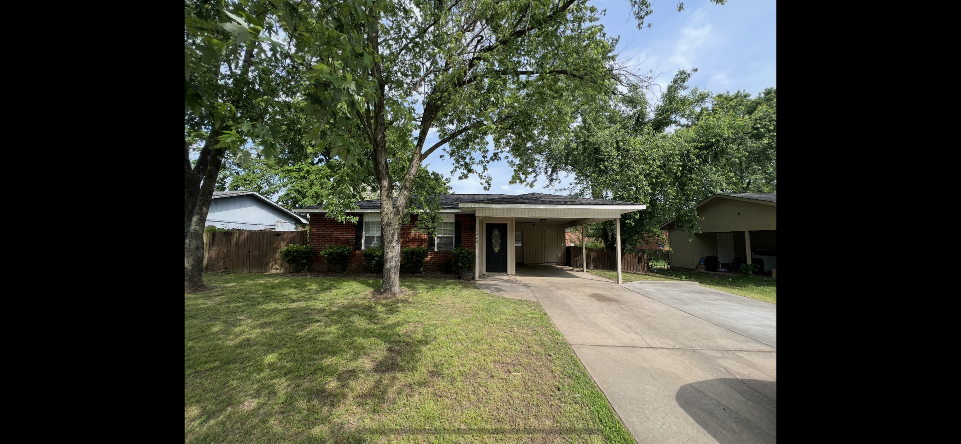 Van Buren House: 1400 Bon Air