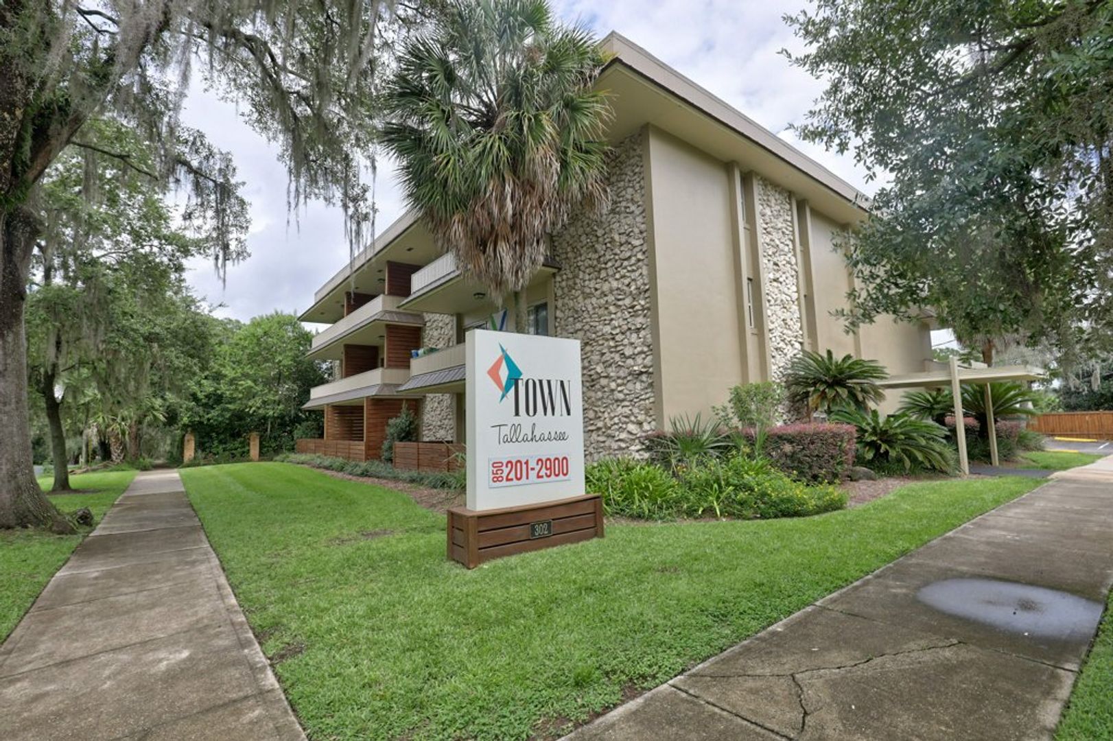 Tallahassee Apartment: 302 E Georgia Street