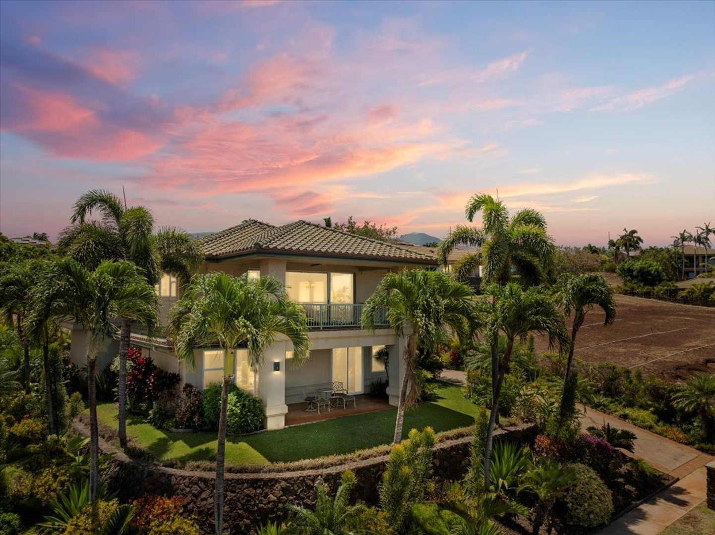 Lahaina House: 337 Aalii Way