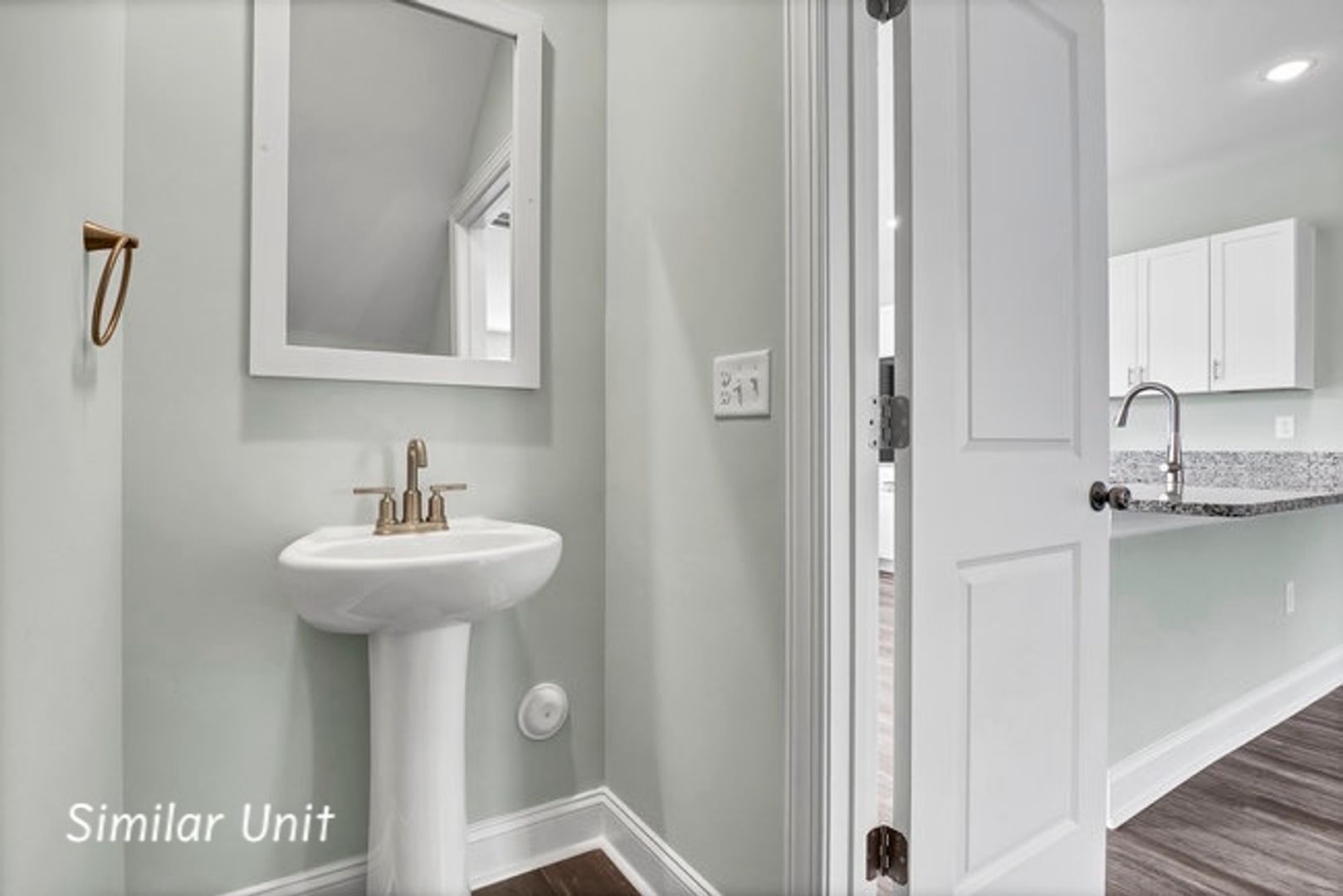 305 Starfish Ln 4 of 12