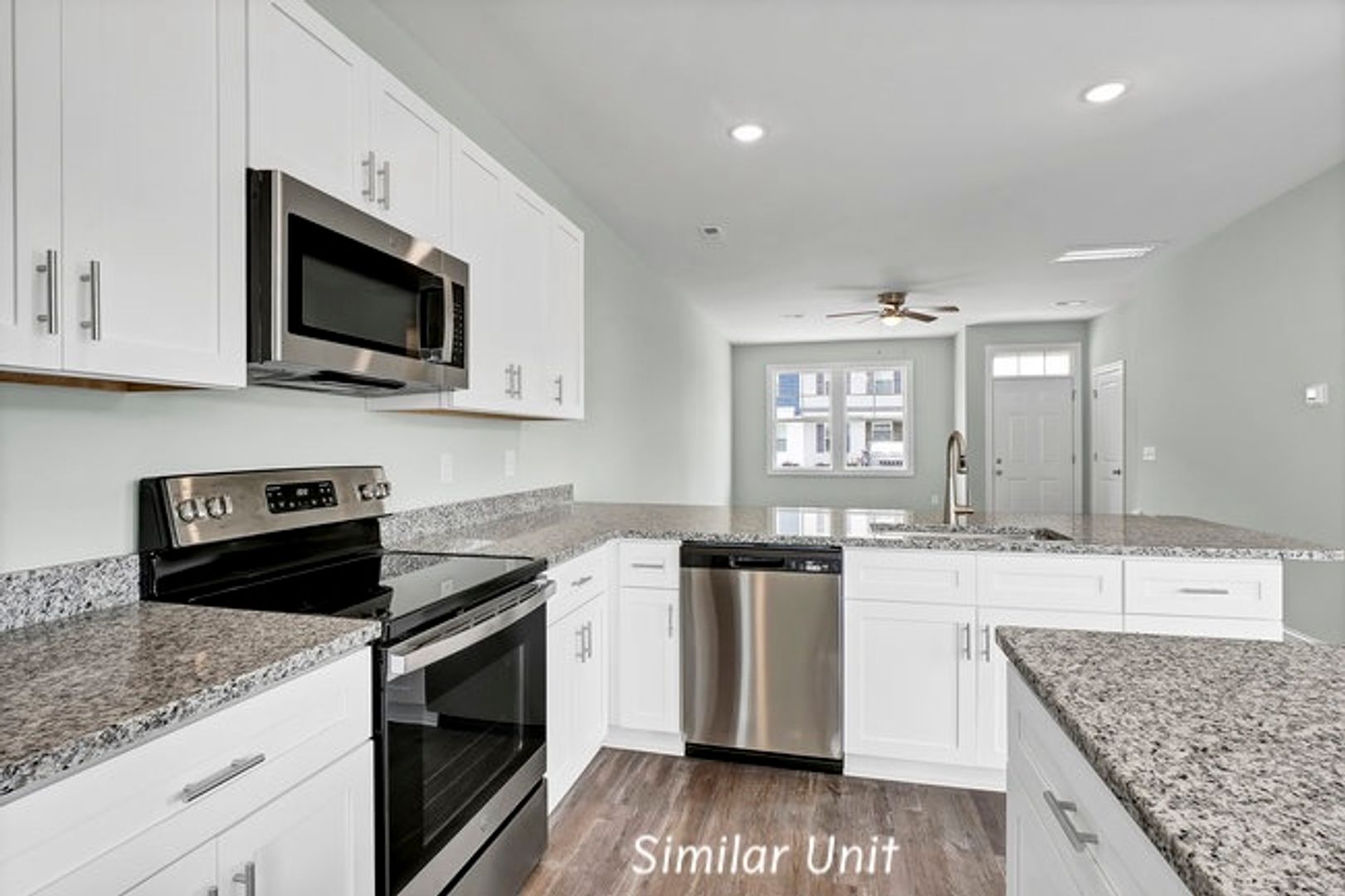 305 Starfish Ln 7 of 12