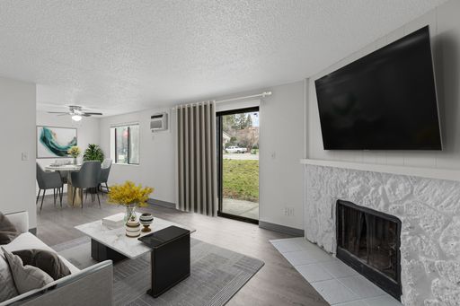 Look no further! You will love our renovated 2 bedroom! – photo 1