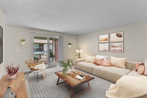 Just renovated ground floor 1 bedroom - Huge bedroom and separate dining room off of kitchen! – photo 1