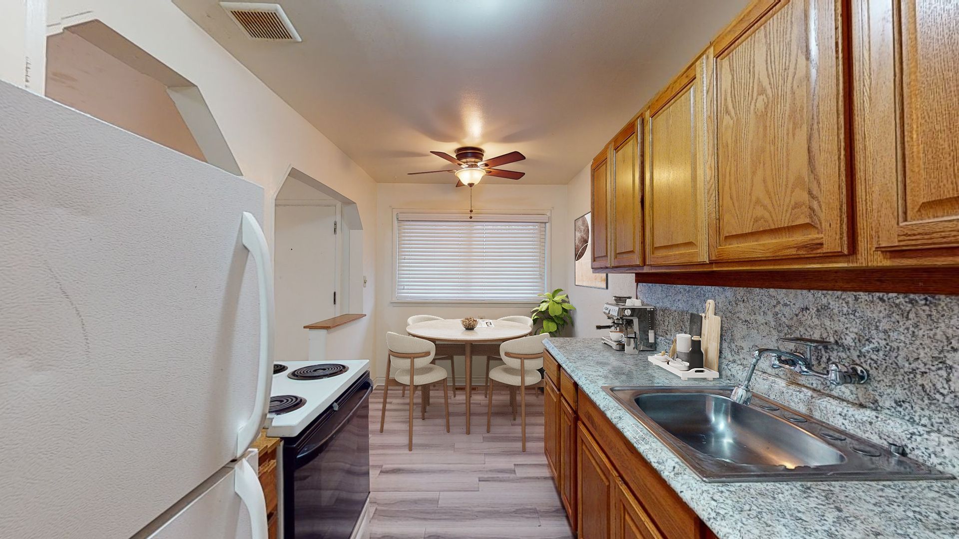 Burien Apartment: 2020 S 113th St.