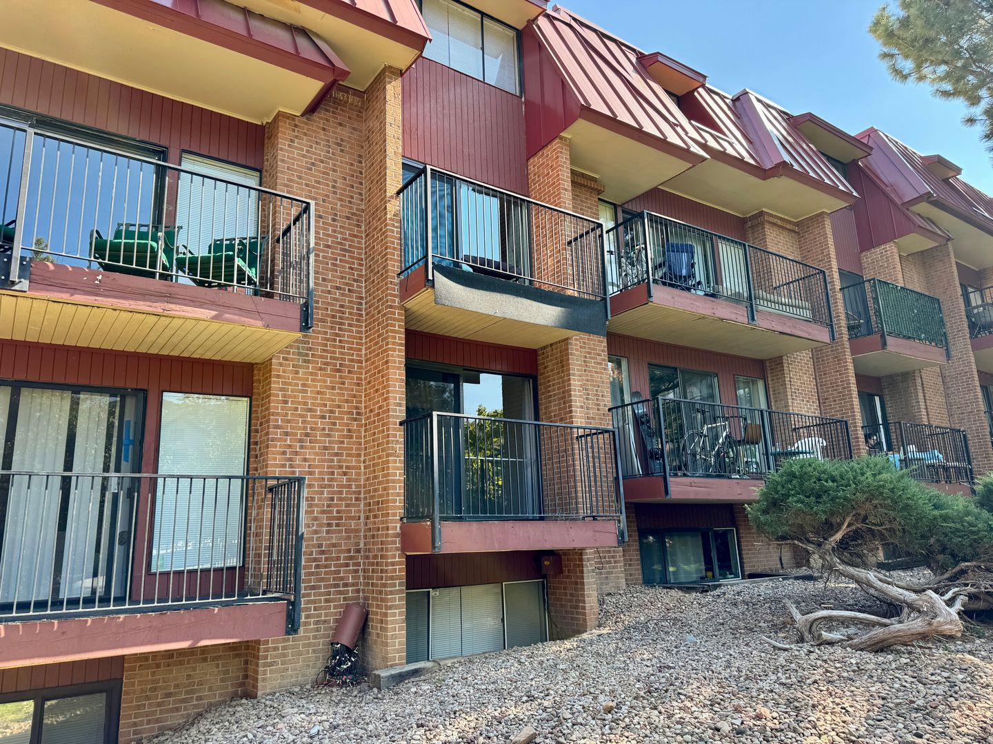 Boulder House: 1200 College Ave. #121